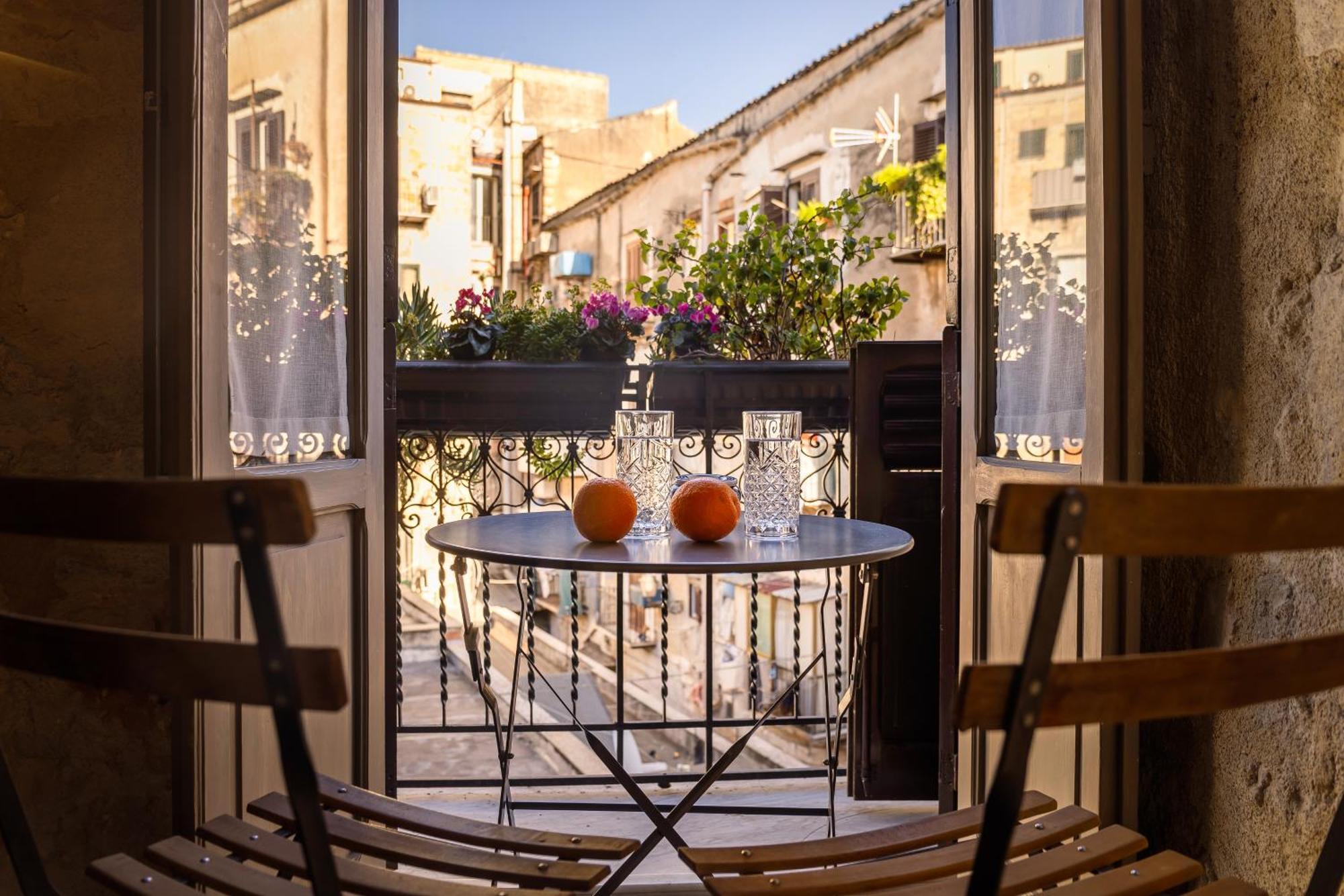 Guccia Home Palermo Exteriér fotografie